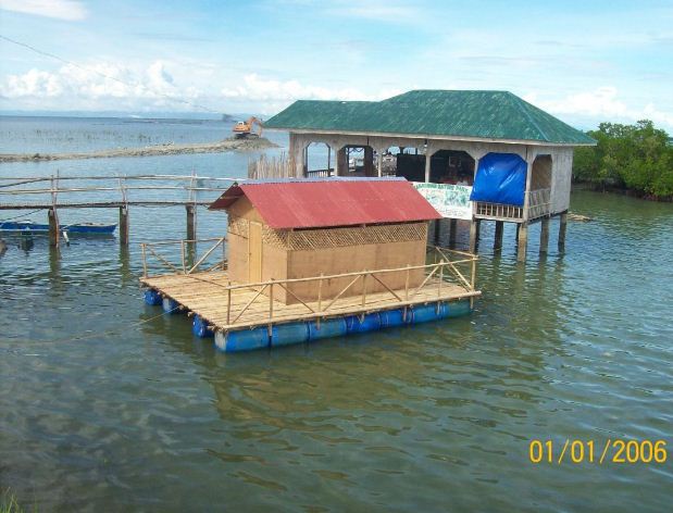 Plastic Barrel Pontoon Boat