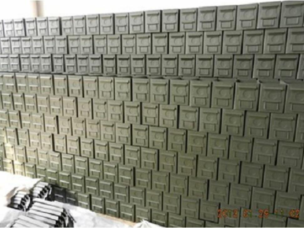 http://www.lexingtoncontainercompany.com/publishImages/Ammo-Cans~~element29.jpg