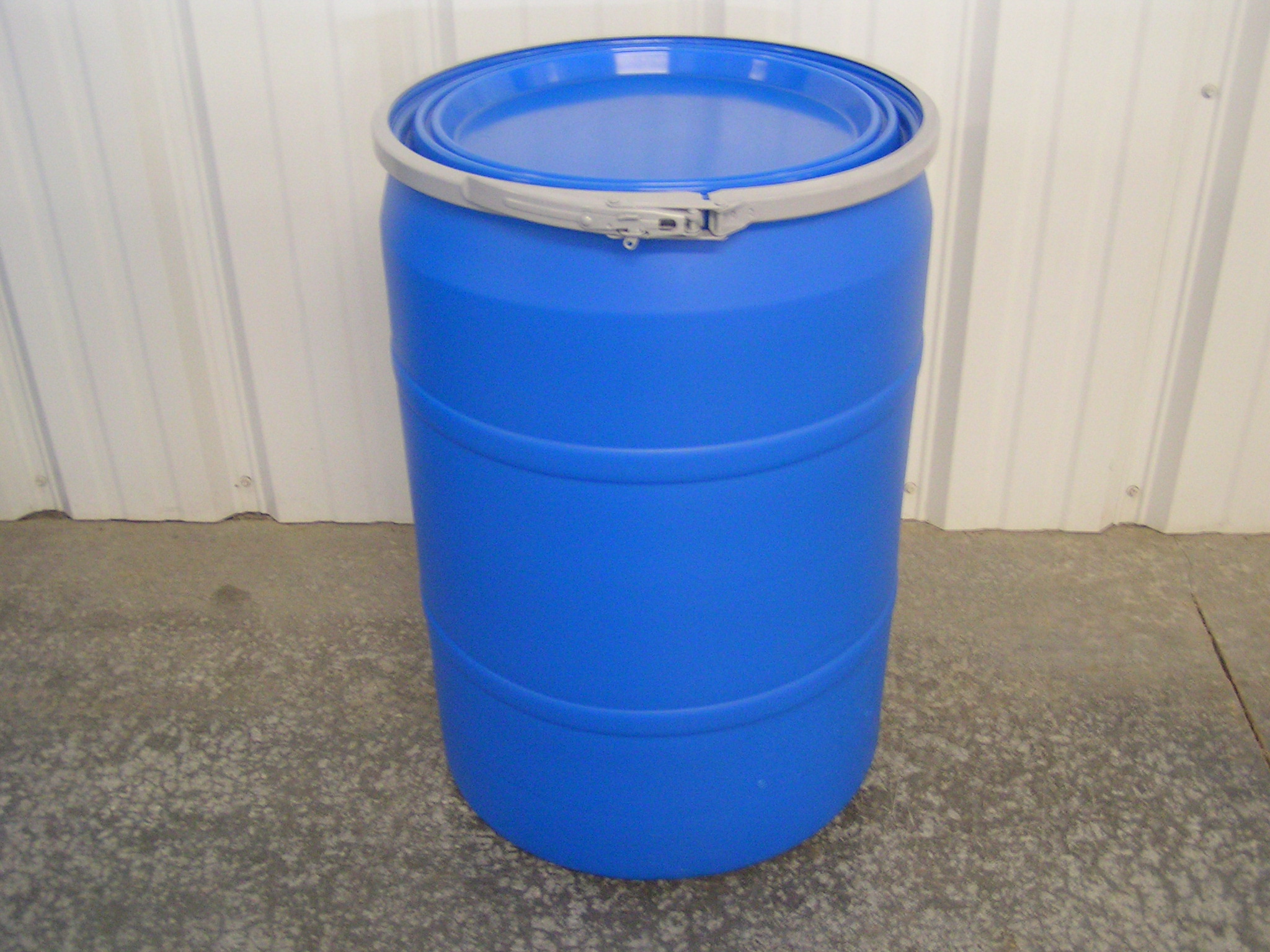 Food Grade 30 Gallon and 10 gallon barrel combined.